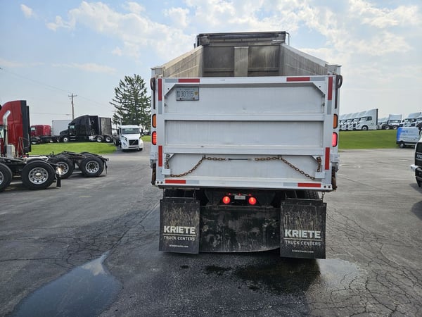 Slide images of 2020 MACK GRANITE