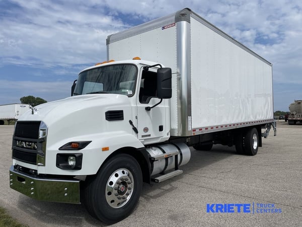 Slide images of 2025 MACK MD642