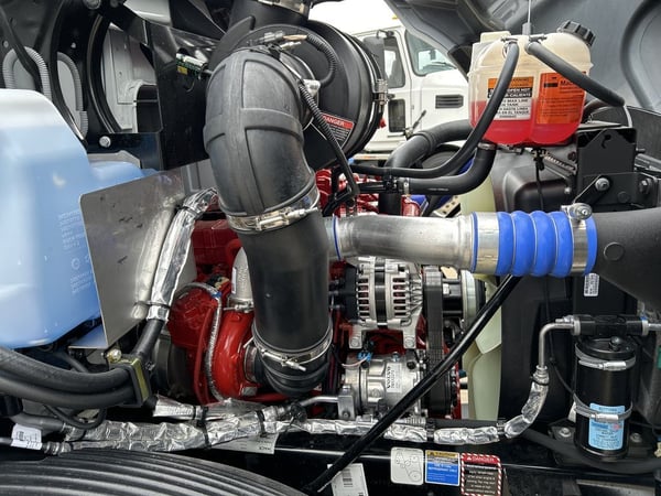 Slide images of 2025 MACK MD642