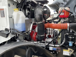 Slide images of 2025 MACK MD642