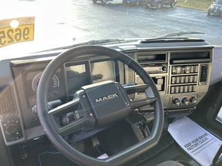 Slide images of 2025 MACK MD642