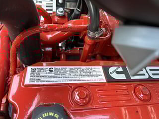 Slide images of 2025 MACK MD642