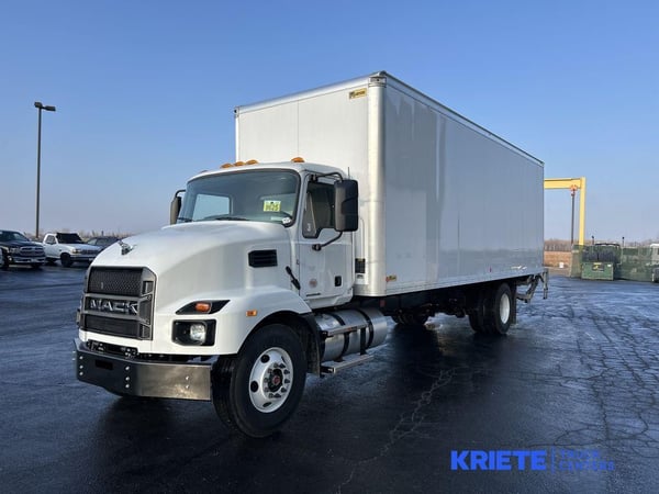 Slide images of 2025 MACK MD642