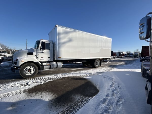 Slide images of 2025 MACK MD642
