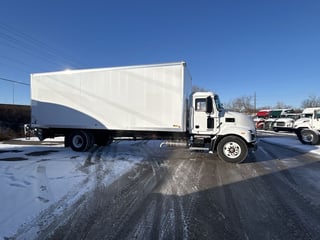 Slide images of 2025 MACK MD642